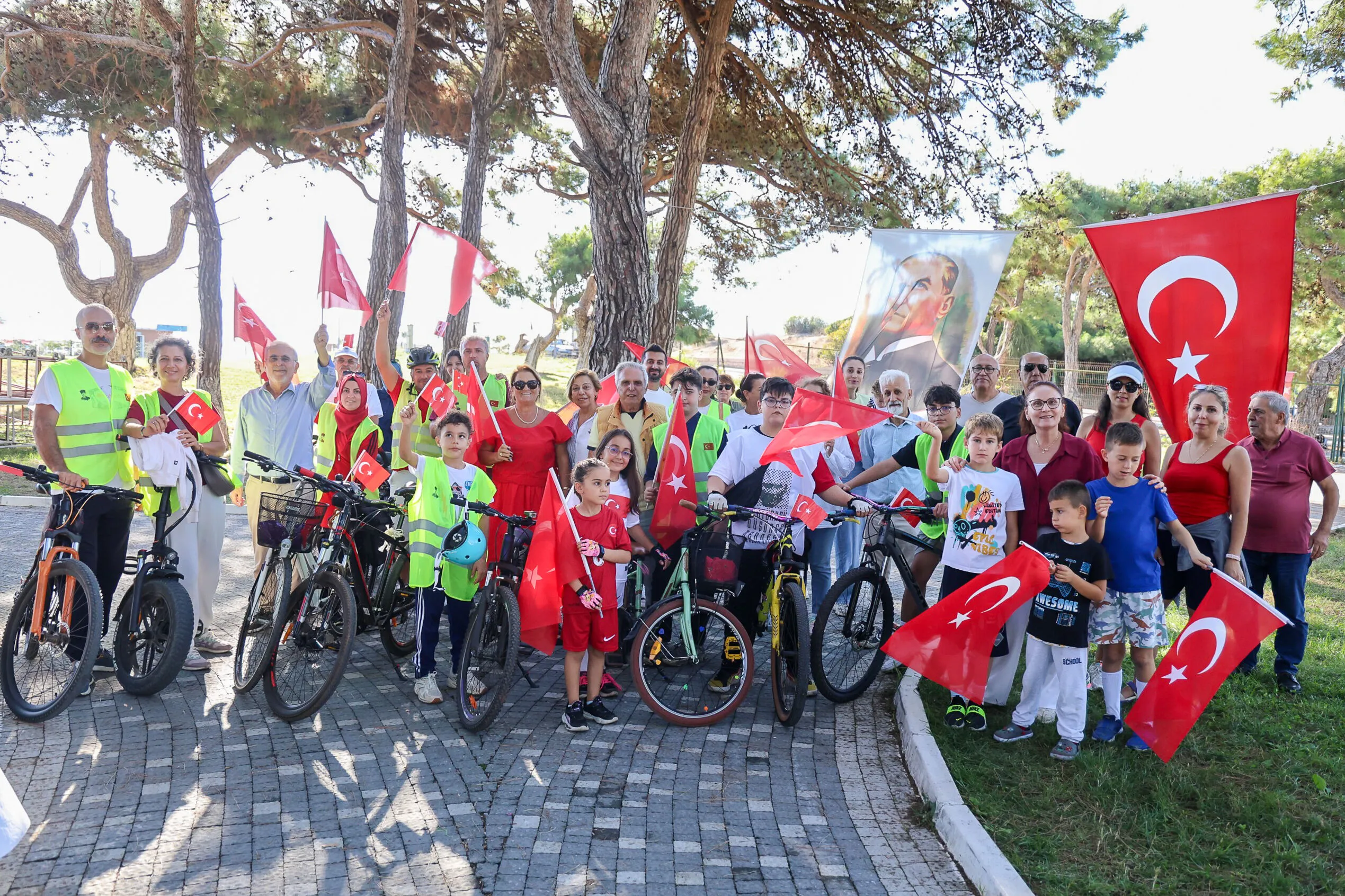 Cumhuriyet İçin Pedal Çevirdiler