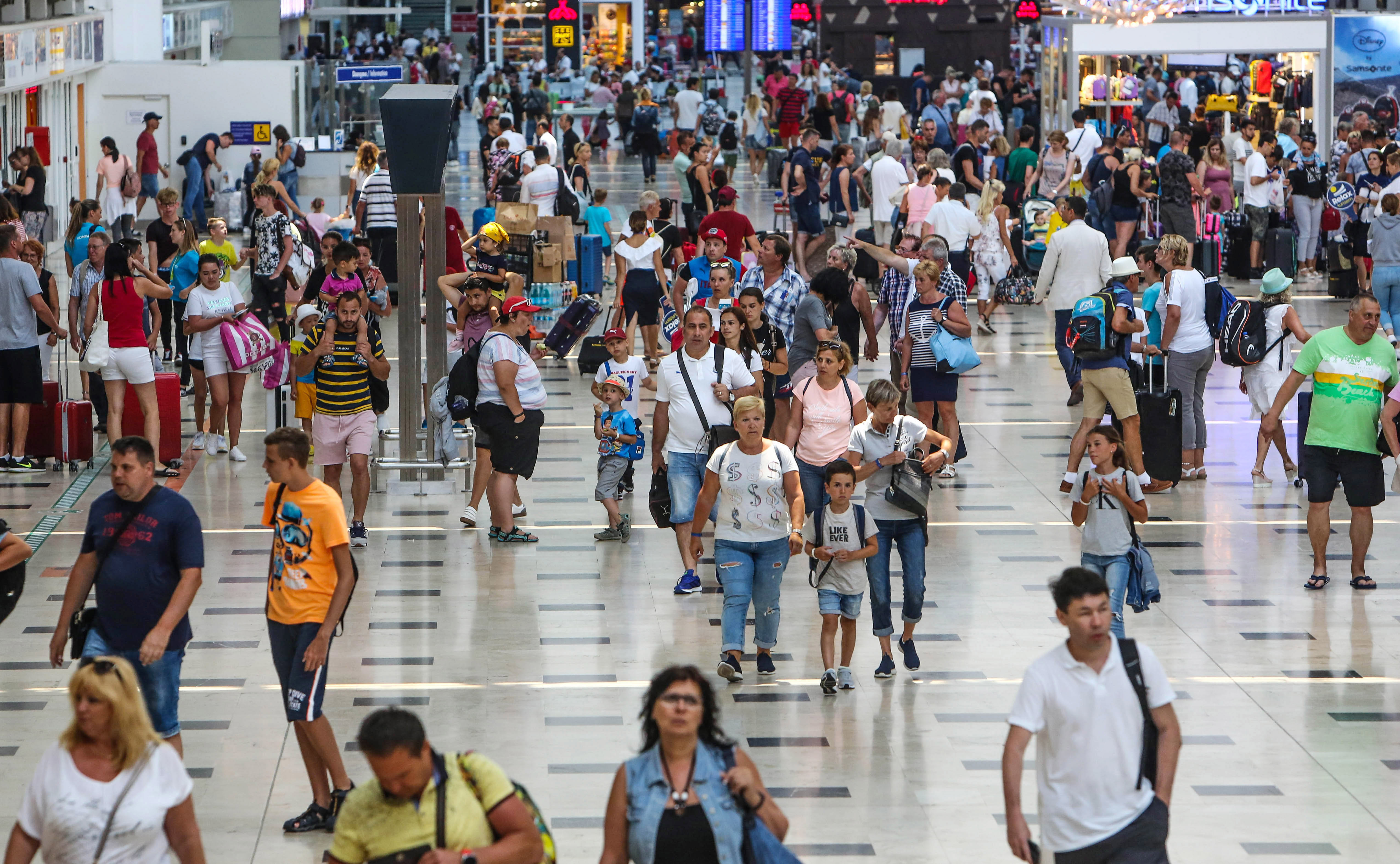 Antalya Turizminde İki Yeni Rekor Kırıldı